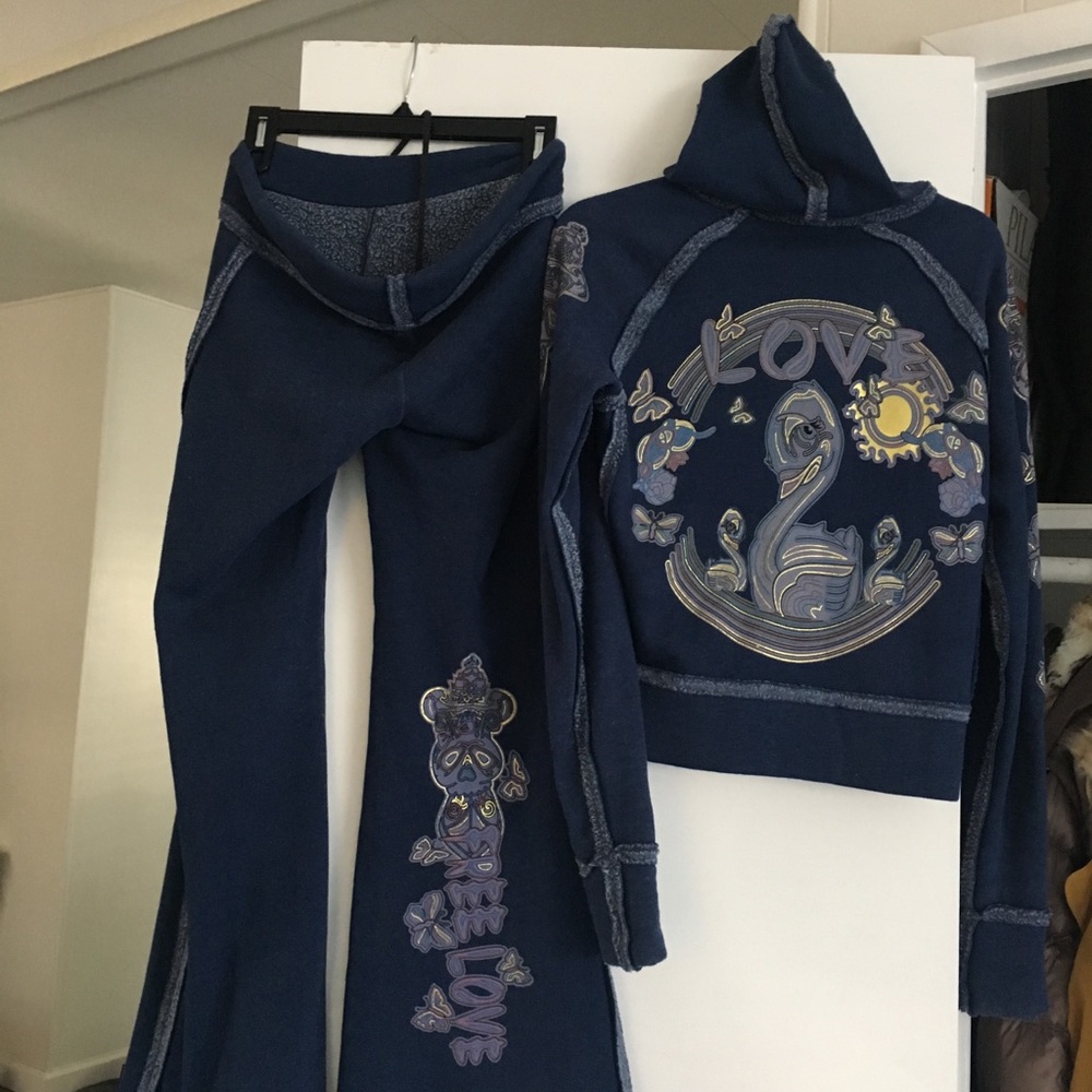Sweat suit